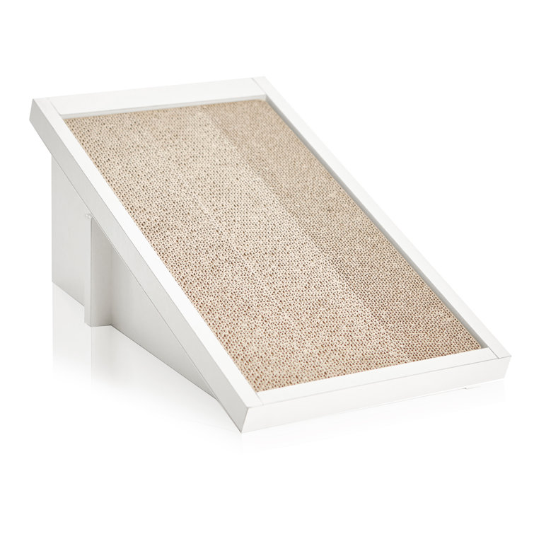 Aspen White Incline Cat Scratcher with Sustainable Board