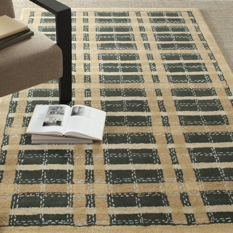 Artisan-Crafted Tufted Wool-Viscose Blend Rug in Rectangular Shape