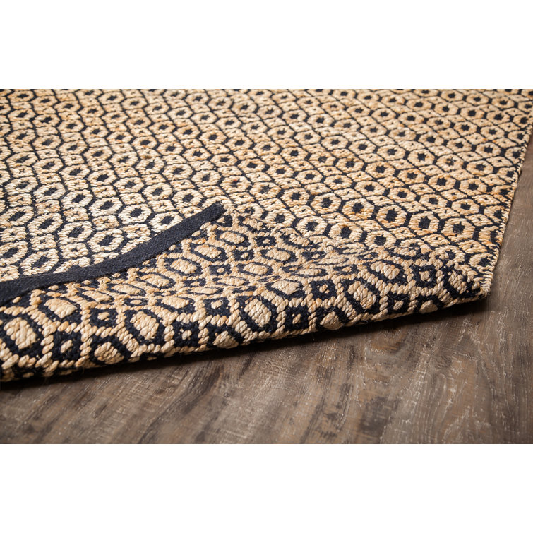 Handwoven Black and Tan Geometric Jute Cotton Rug, 4' x 6'