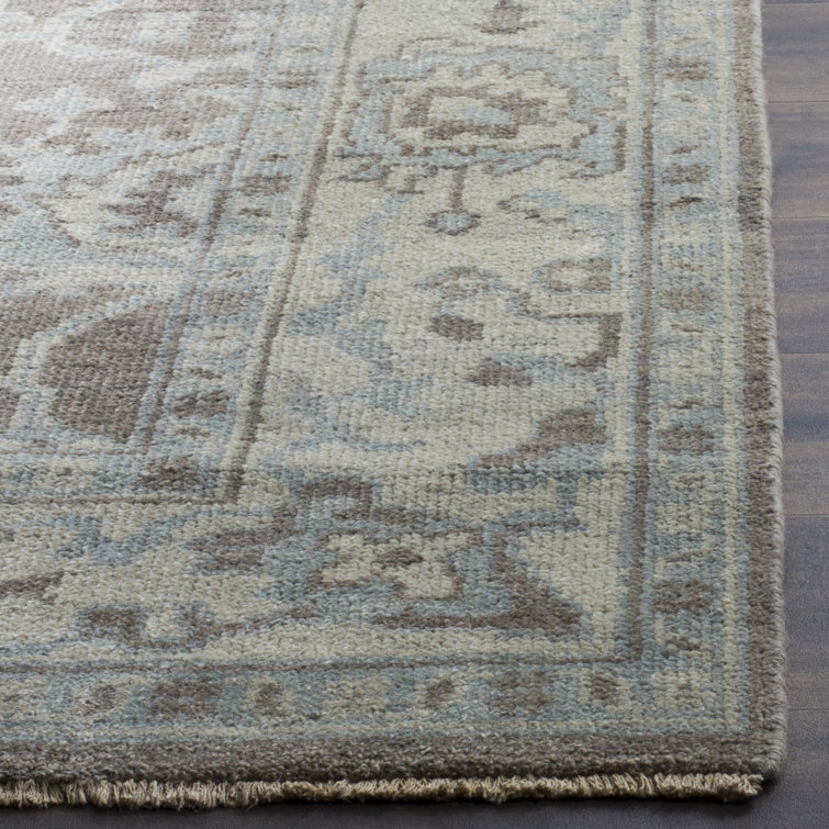 Elegant Gray Hand-Knotted 9' x 12' Wool Area Rug