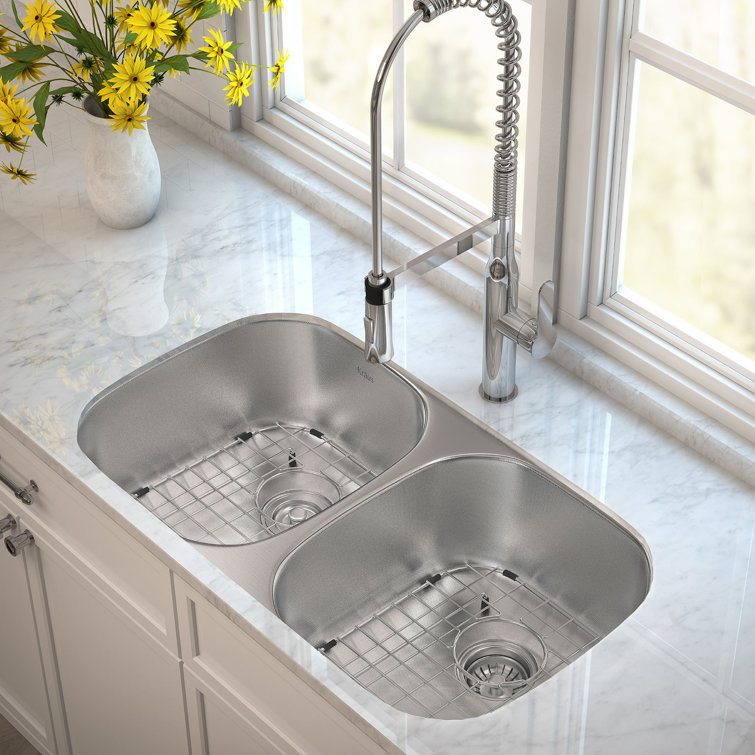 32'' Stainless Steel Undermount Double Bowl Kitchen Sink