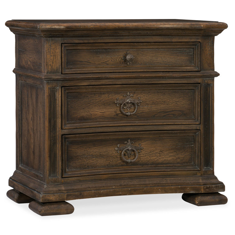 Traditional Dark Brown 3-Drawer Wooden Nightstand