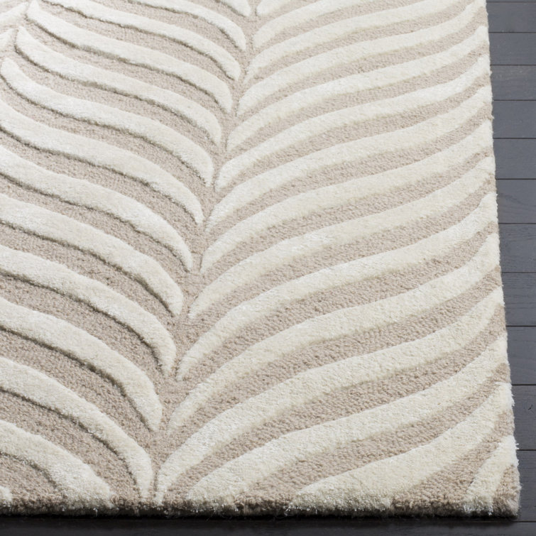 Hand-tufted Beige Wool 5' Square Reversible Area Rug