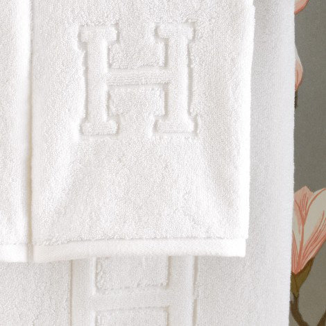 White Egyptian Cotton Fingertip Monogrammed Washcloth