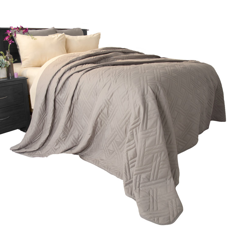 Silver Gray Full Microfiber Quilt Set