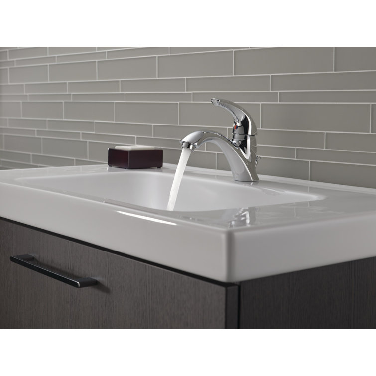 Classic Single Hole Bathroom Faucet with Drain Assembly, Single Handle Bathroom Sink Faucet