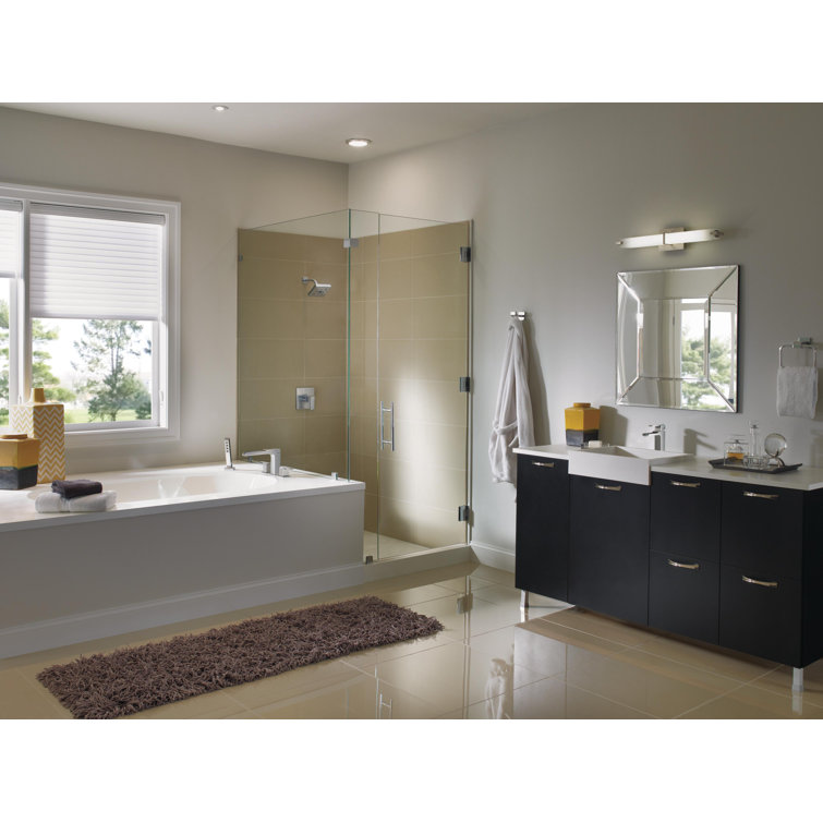Sleek Modern Chrome Single Hole Brass Bathroom Faucet