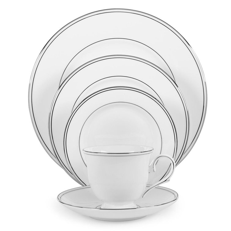 White Porcelain 5-Piece Place Setting with Platinum Accents