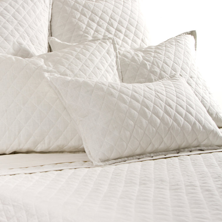 Hampton Quilted Standard Sham in Cream - Organic Linen