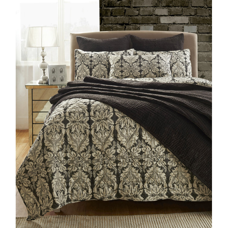 Gray Damask Cotton Twin Reversible Quilt Set