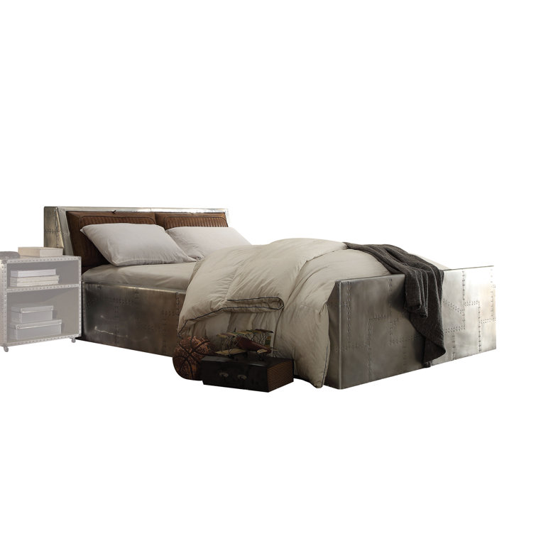 Elegant Roxana Queen Captain's Bed with Tufted Leather and Nailhead Trim