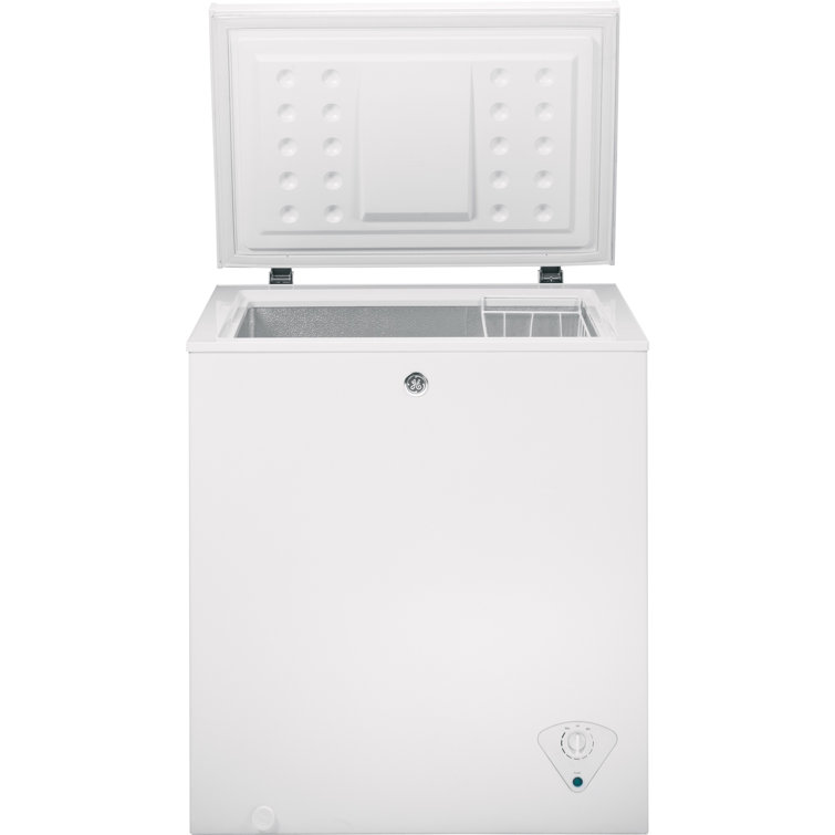 Compact White Stainless Steel Manual Defrost Chest Freezer