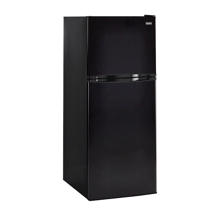 24" Black Energy Star Top Freezer Refrigerator