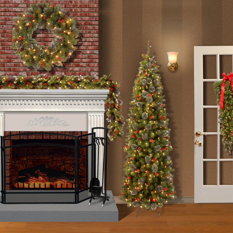 9ft Green Crestwood Spruce Garland with LED Lights