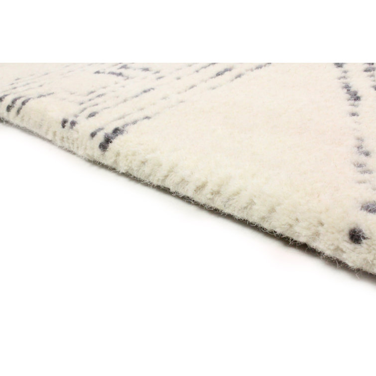 Ivory and Gray Hand-Tufted Wool Geometric Area Rug