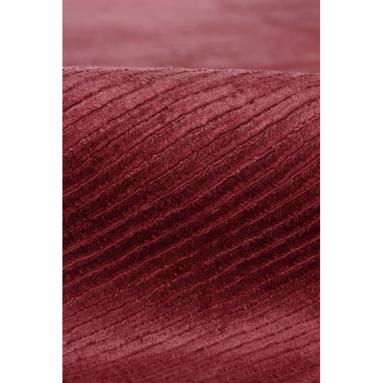 Handmade Red Viscose and Cotton Rectangular Area Rug