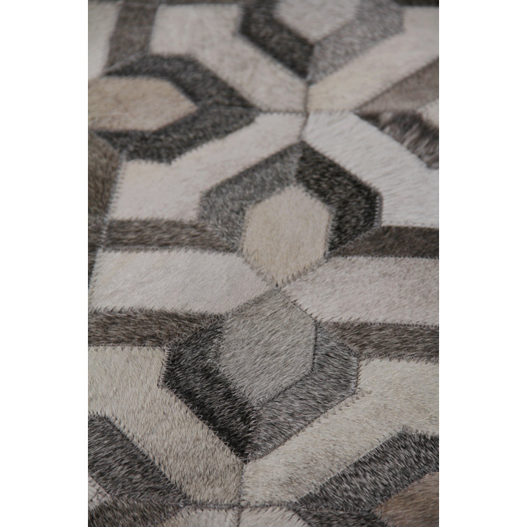 Handmade Ivory Geometric Cowhide Rug 5' x 8'