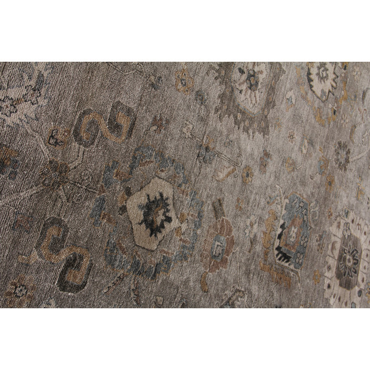 Pewter Elegance 8' x 10' Hand-Knotted Viscose-Cotton-Silk Rug