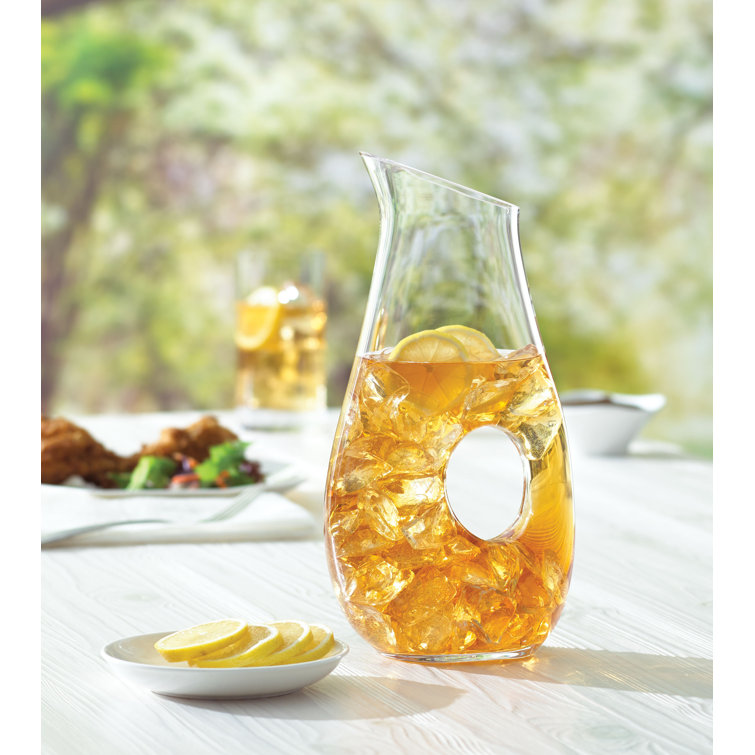 Elegant 1.5 Quart European Crystal Pierced Pitcher