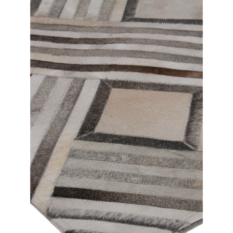 Handmade Ivory Geometric Cowhide Area Rug, 5' x 8'