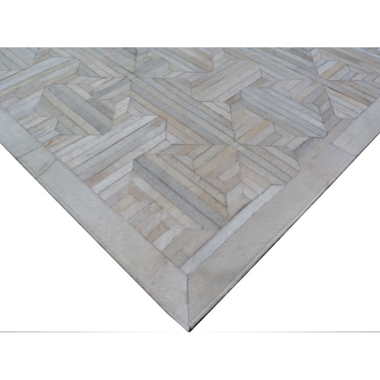 Ivory Geometric Handmade Cowhide Rectangular Rug 5' x 8'