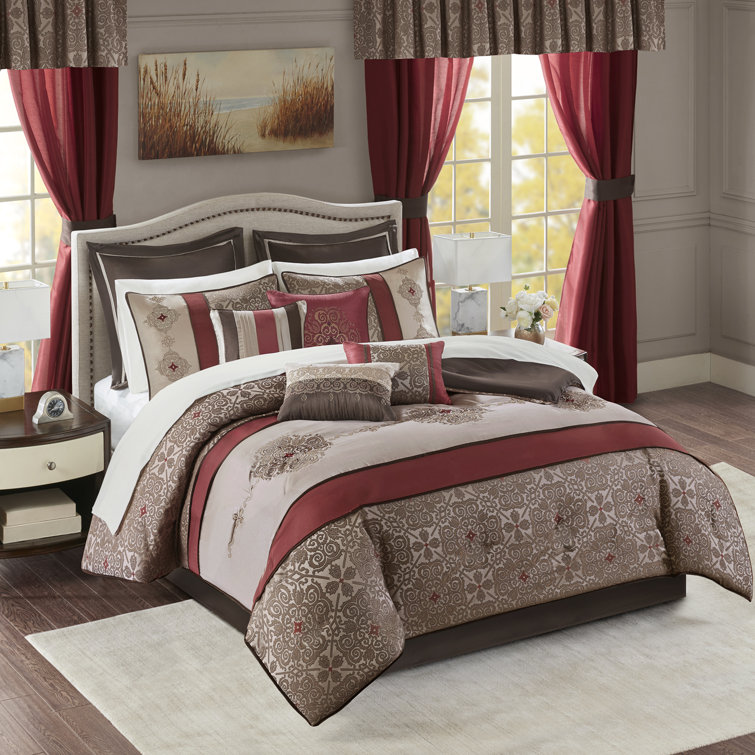 Red Jacquard Queen 24-Piece Microfiber Bedding Set