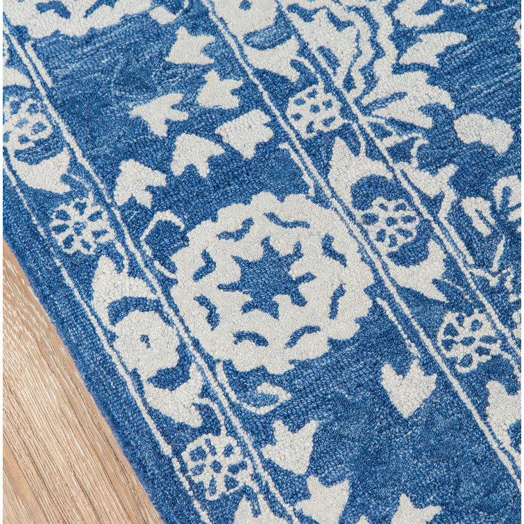 Hand-Tufted Blue Wool Rectangular Area Rug 3'6" x 5'6"