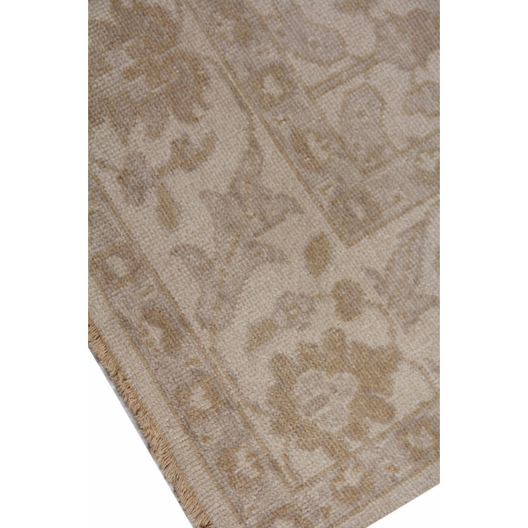 Ivory Hand-Knotted Wool 8' x 10' Rectangular Rug