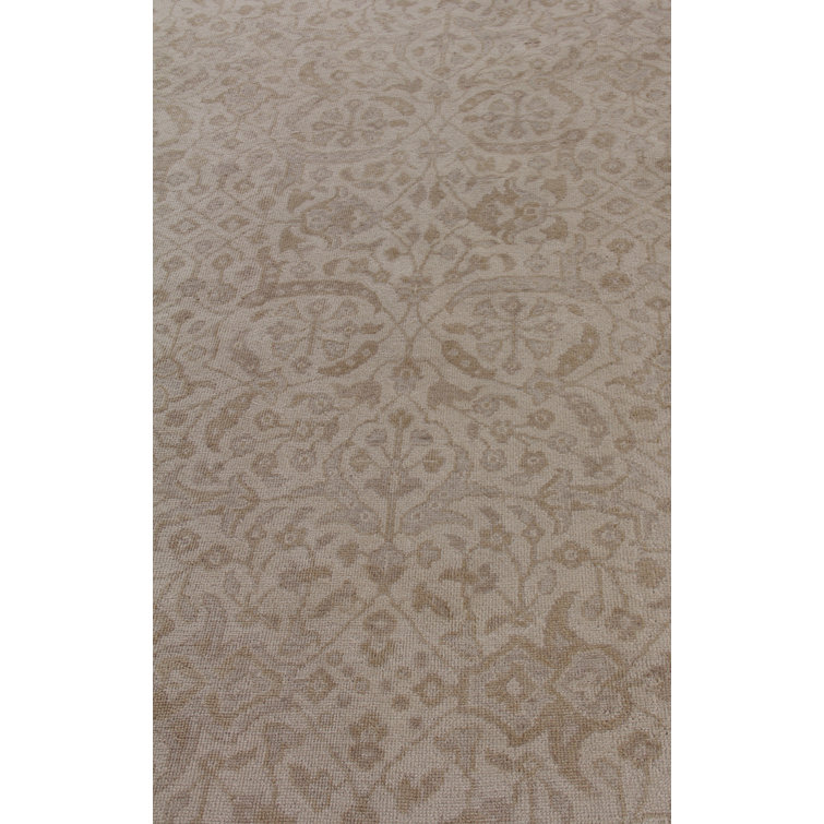 Ivory Hand-Knotted Wool 8' x 10' Rectangular Rug