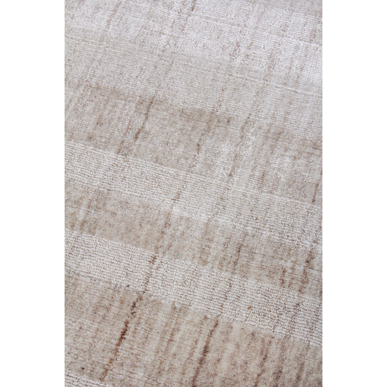 Robin Striped Light Khaki Wool and Viscose 6' x 9' Area Rug