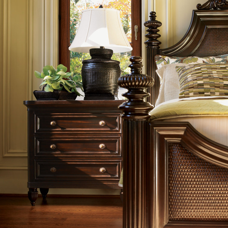 Royal Suite Kona Brown Mahogany 3-Drawer Nightstand