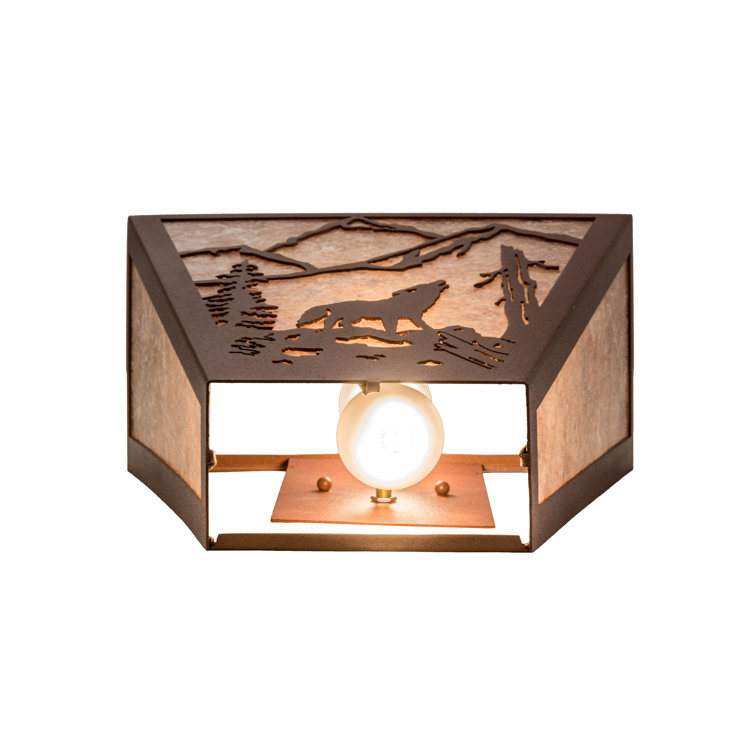 Rustic Silver Mica 13'' Wolf Motif Ambient Sconce