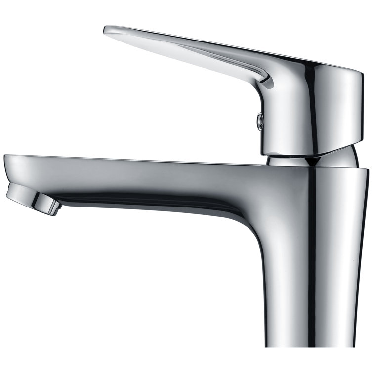 Polished Chrome Single-Handle Bathroom Faucet with Drain Assembly