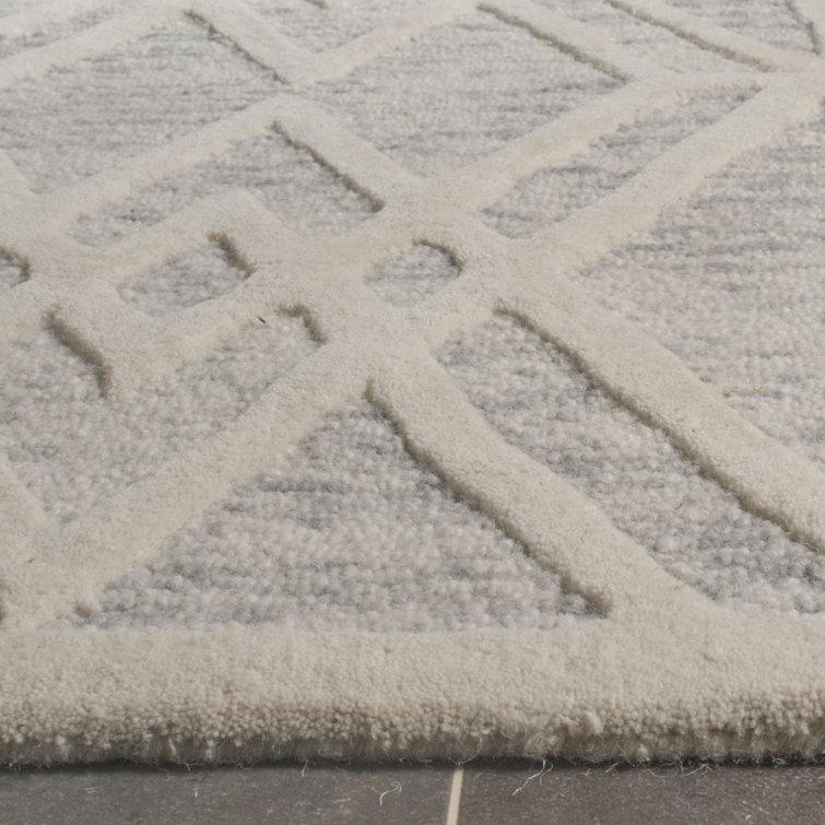 Hand-Tufted Off-White Wool 6' Square Area Rug