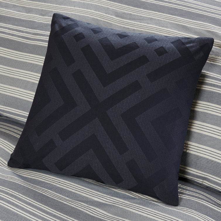 Ivory and Navy Cotton Jacquard Queen Bedspread Set