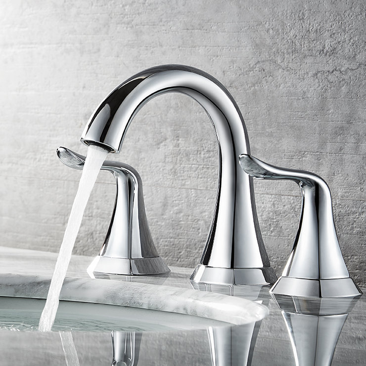 Beverly Polished Chrome Widespread 2-Handle Bathroom Faucet
