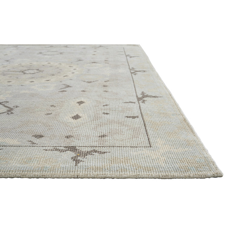 Hand-Knotted Gray Medallion Wool Runner Rug 2'6" x 8'