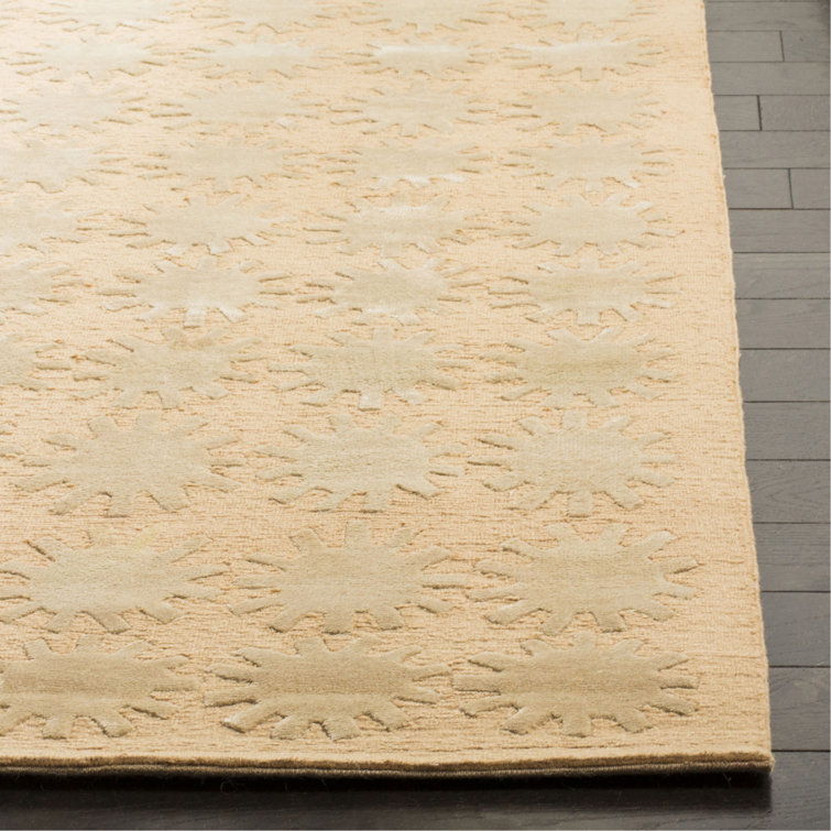 Handmade Moon Geometric Wool and Silk Rug, 51.6" x 31.2"