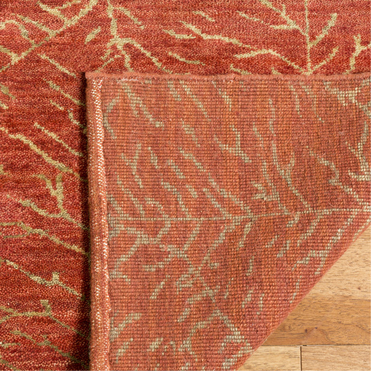 Harvest Hand-Knotted Wool 6' x 9' Floral Rug