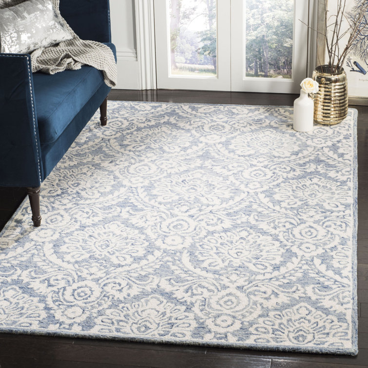 Ivory Floral Tufted Wool Square Accent Rug 47"