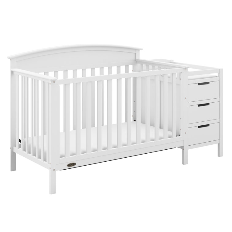 White Pine 4-in-1 Convertible Crib with Changer