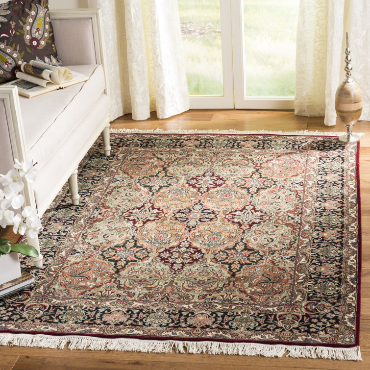 Handmade Traditional Multi-Color Wool Floral Area Rug