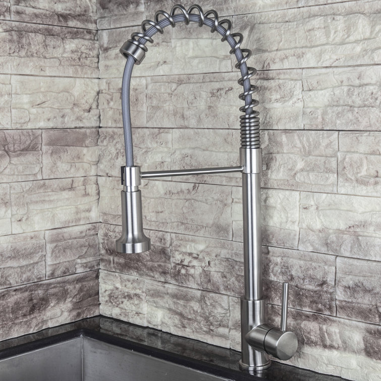 Brushed Nickel Single Handle Pull-Out Kitchen Faucet