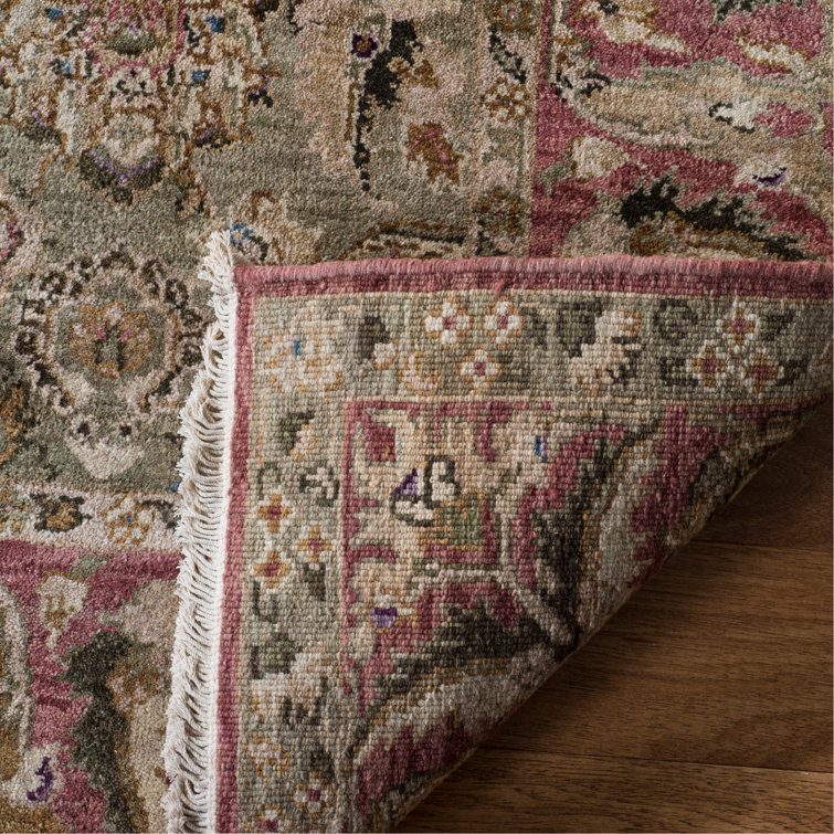 Heirloom Light Green and Rose Hand-Knotted Wool Rug 6' x 9'