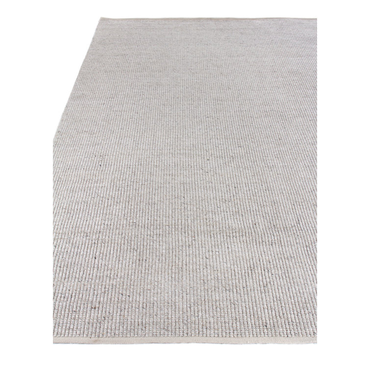 Serene Pebble Light Silver 6' x 9' Hand-Woven Wool Blend Area Rug