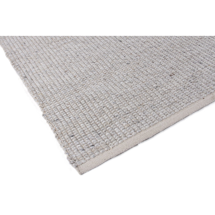 Serene Pebble Light Silver 6' x 9' Hand-Woven Wool Blend Area Rug