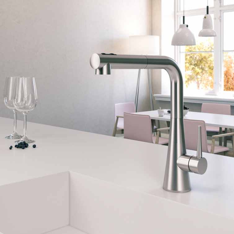 Brushed Nickel Single Handle Pull-Out Spray Kitchen Faucet