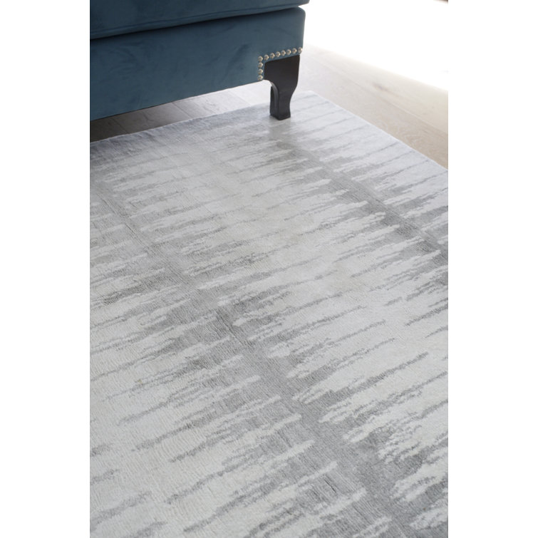 Gray Hand-Knotted Abstract 6' x 9' Viscose Rug