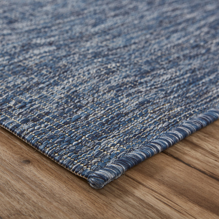 Navy and Gray Coastal Coral Pattern Synthetic Outdoor Rug, 8' x 10'
