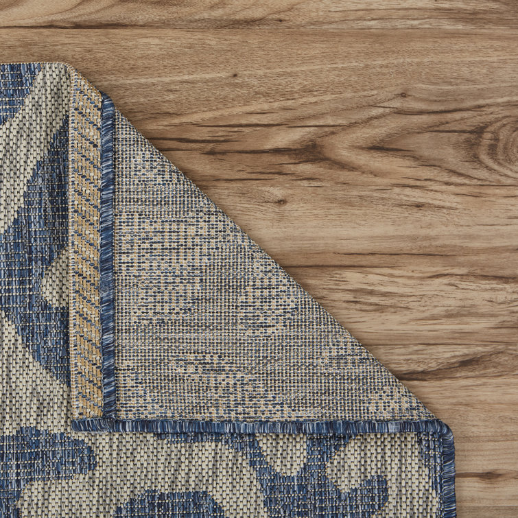 Navy and Gray Coastal Coral Pattern Synthetic Outdoor Rug, 8' x 10'